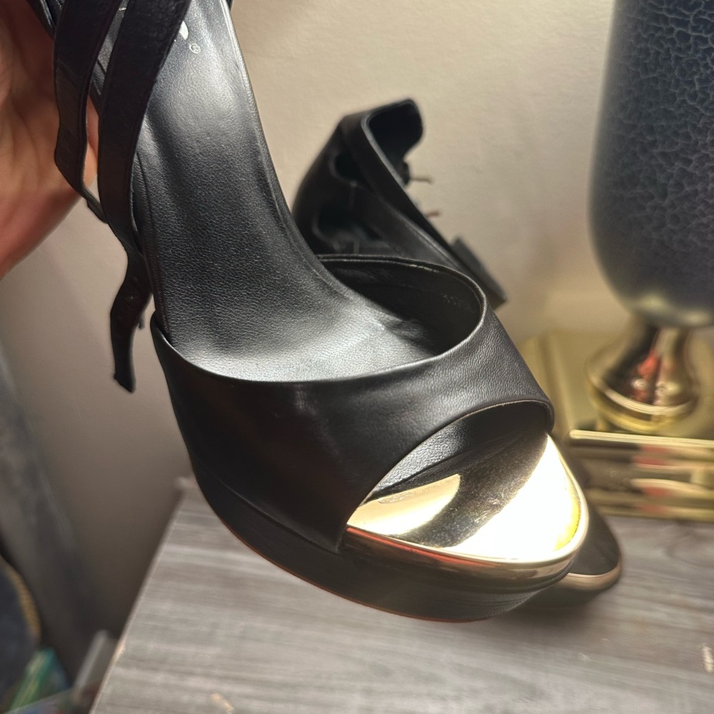 Basic Editions Black Platform Heels - Picture 10 of 14